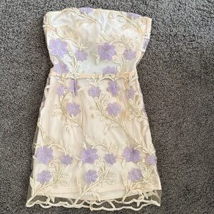Strapless Dress with Purple Floral Embroidery